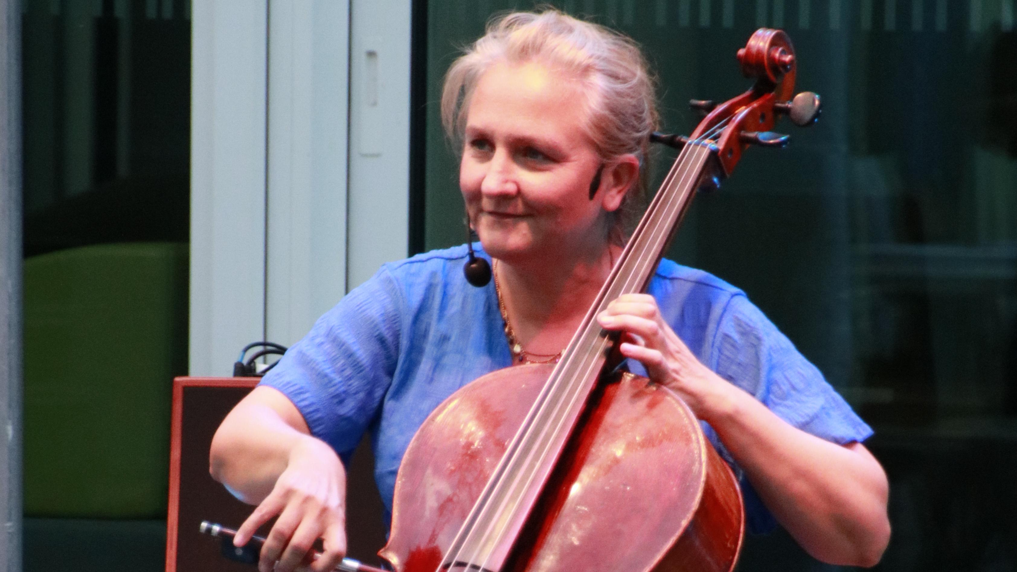 Sarah Tanguy 2